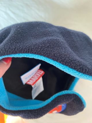 Gorro infantil Spiderman azul y gris. Talla 4-5