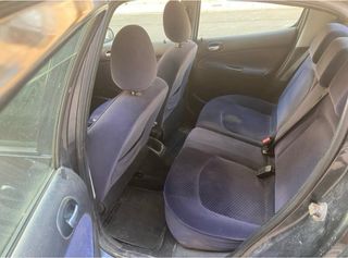 Peugeot 206 2004