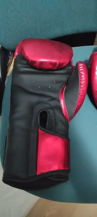 Guantes Boxeo Buddha 16-OZ Rojo