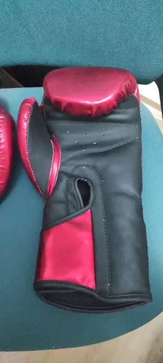 Guantes Boxeo Buddha 16-OZ Rojo