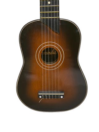 Guitarra acústica Mundia
