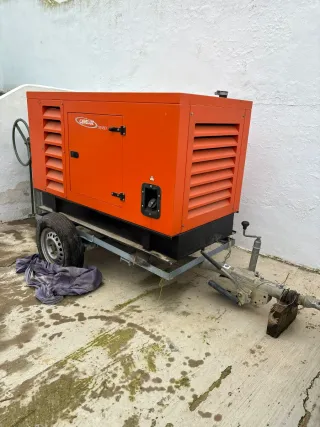 Generador GENELUZ 20 Kva.