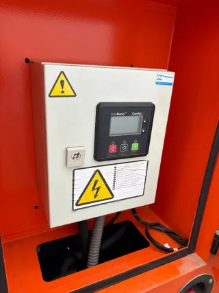 Generador GENELUZ 20 Kva.