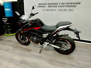 SWM Hoku 400 cc Naked A2 ¡Oferta sólo 3.999 euros!