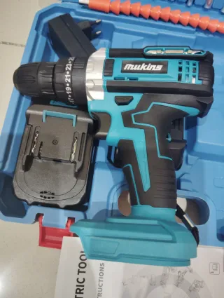 Taladro Percutor Inalámbrico con dos baterías incl