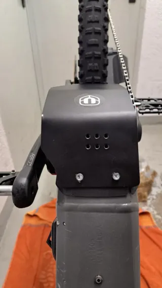 Protector Ebike Mondraker año  25/26