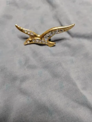 Spilla a forma di uccello con strass