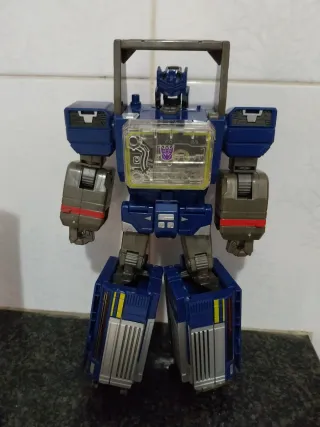 TRANSFORMERS SAUNDWAVE