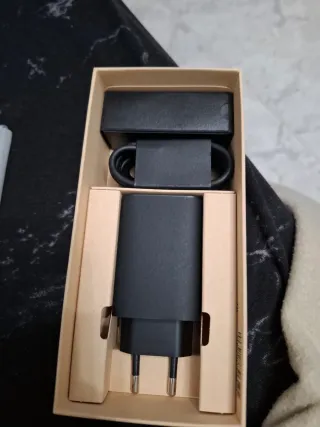 Motorola ThinkPhone 25 (2024) Negro