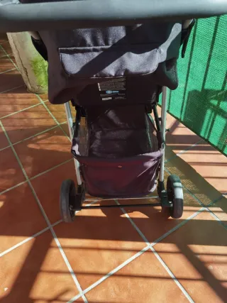 Carricoche / Carrito de bebé niño – Color negro