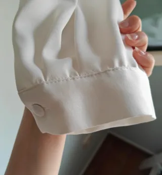 Camisa crop blanca Zara