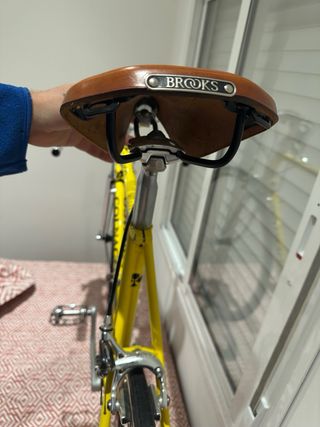 Bicicleta Colnago Campagnolo Amarilla