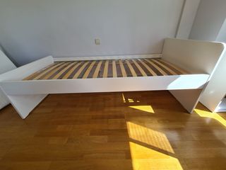 Cama IKEA Malm Blanca con somier y colchon