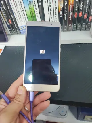 Samsung Galaxy A5, S9 y Xiaomi Redmi