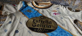 Conjunto niñ@ 3era equipación Deportivo da Coruña