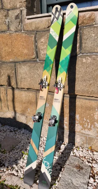 Esquís Volkl Amax 163 con fijaciones Dynafit