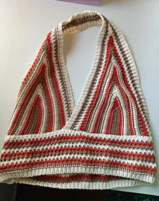 Top de punto con rayas. No recuerdo la marca.