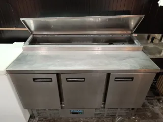 Nevera Inox 3 Puertas hostelería para ingredientes