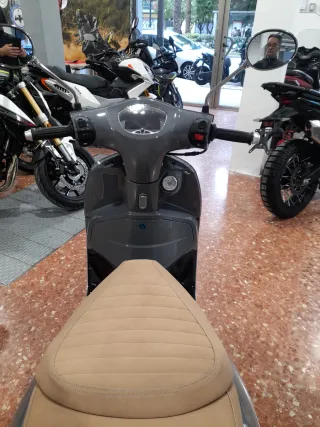 KEEWAY VERSILIA 125cc