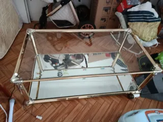 Mesa de centro grande cristal y metal dorada