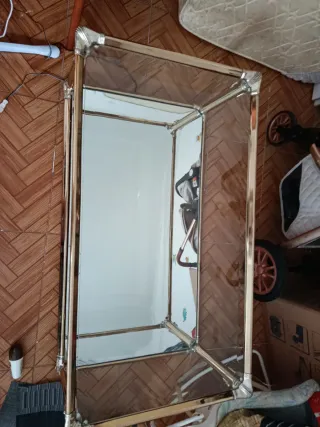 Mesa de centro grande cristal y metal dorada