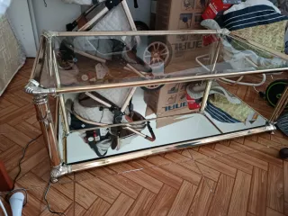 Mesa de centro grande cristal y metal dorada