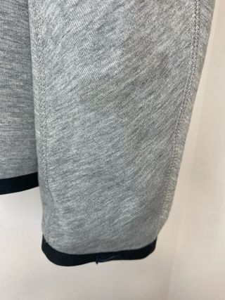 Chaqueta Nike tech dri-fir deportiva running Gris