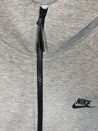 Chaqueta Nike tech dri-fir deportiva running Gris