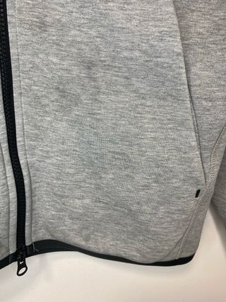 Chaqueta Nike tech dri-fir deportiva running Gris