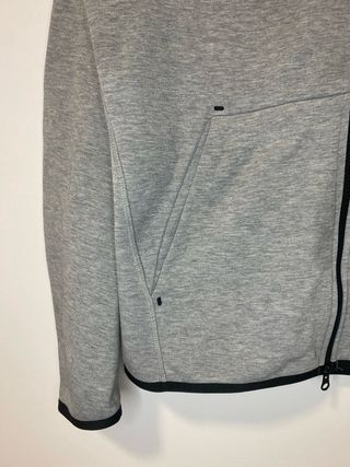 Chaqueta Nike tech dri-fir deportiva running Gris