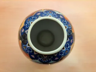 Vaso cinese Royal Satsuma con coperchio e base