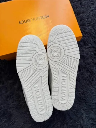 Louis Vuitton Skate Blancas