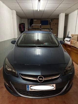 Opel Astra 2013