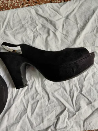 Scarpe slingback scamosciate nere Tg 39