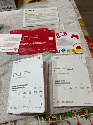 Console Sony PSP 1004K ROSA - Condizioni usate, leggere descrizione