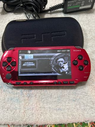 Console Sony PSP 1004K ROSA - Condizioni usate, leggere descrizione