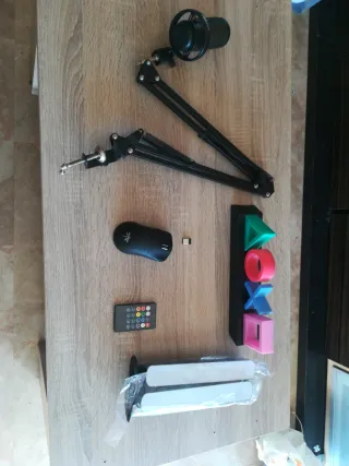 Ratón Gaming Negro y Rosa