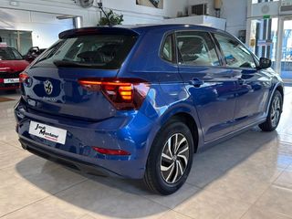 Volkswagen Polo 1.0TSI 95CV.- " REVISIONES Y MANTENIMIENTOS AL DÍA ".- " BAJO CONSUMO ".- " GARANTÍA CON COBERTURA EUROPEA ".-
