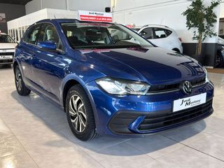 Volkswagen Polo 1.0TSI 95CV.- " REVISIONES Y MANTENIMIENTOS AL DÍA ".- " BAJO CONSUMO ".- " GARANTÍA CON COBERTURA EUROPEA ".-