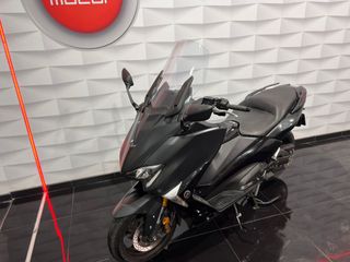 YAMAHA TMAX 2017