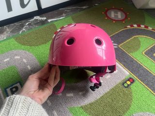 Casco patinaje niña rosa