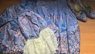 Traje de Fallera azul y rosa completo