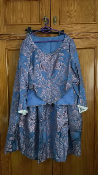 Traje de Fallera azul y rosa completo