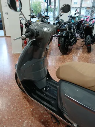 KEEWAY VERSILIA 125cc