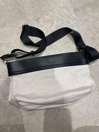 Bolso Parfois Beige y Negro