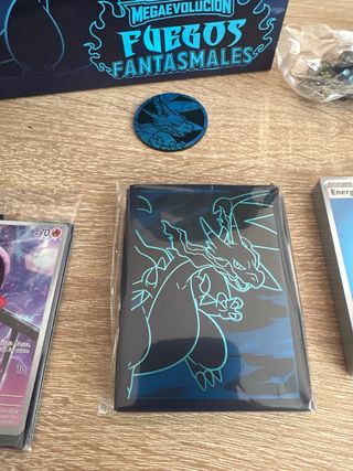 ETB Pokémon Megaevolución Fuegos Fantasmales