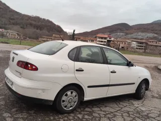 SEAT Cordoba 2003