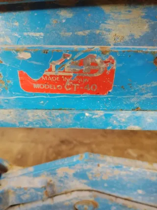 Cortadora de adoquines azul