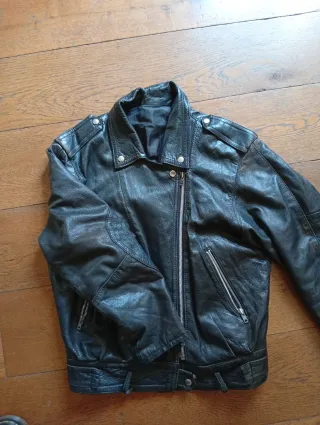 Chaqueta Cuero Estilo 80s