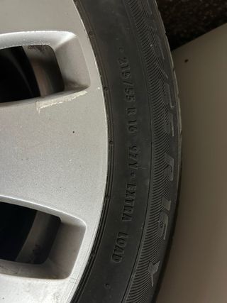 Llantas Audi 215/55 R16 97Y Venta en persona